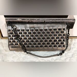 Calvin Klein Silver Metallic Leather shoulder bag Clutch pochette
